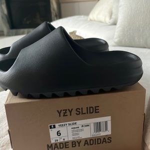 Brand new never worn never tried on